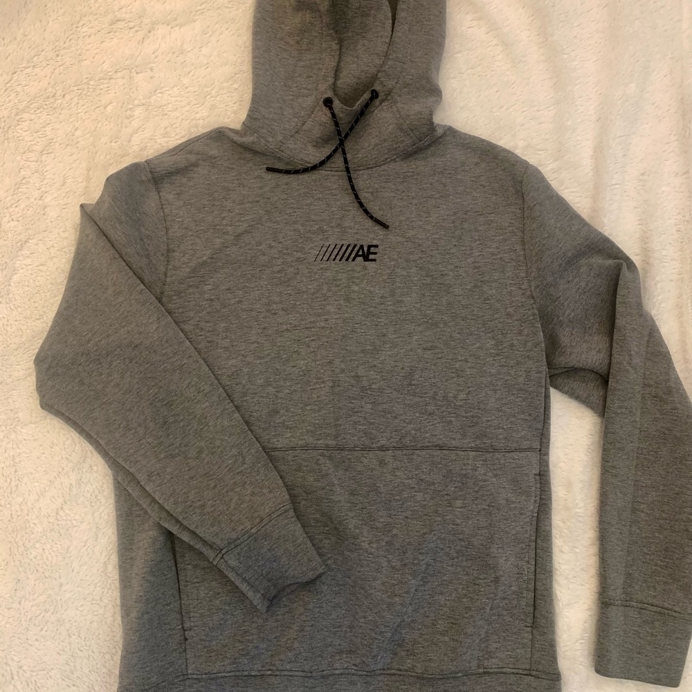 AE men’s sweatshirt